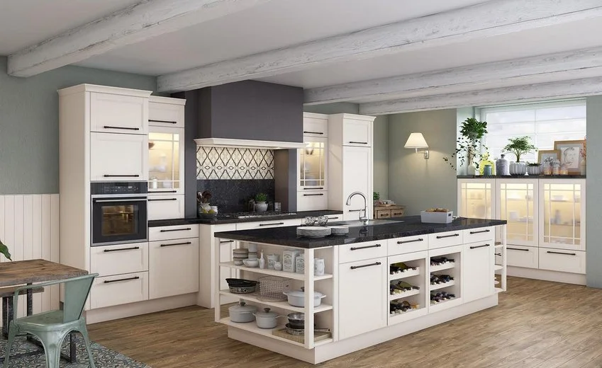 Modern kitchen with exposed beams: five ways to perfect them