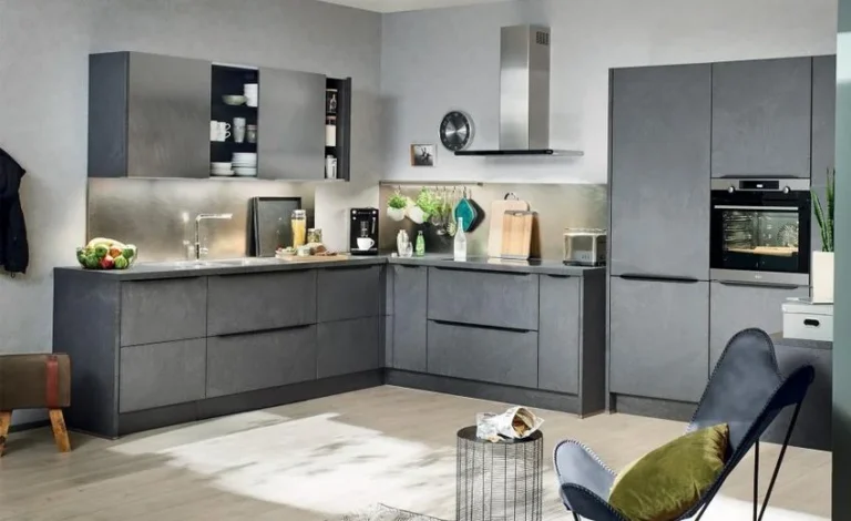 Seven clever ways to make the most of your splashback