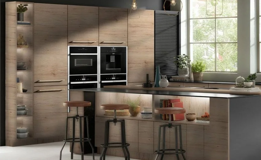 Wooden kitchen unit doors – the right colour combinations