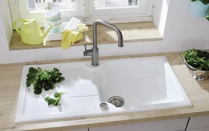 Ceramic sink