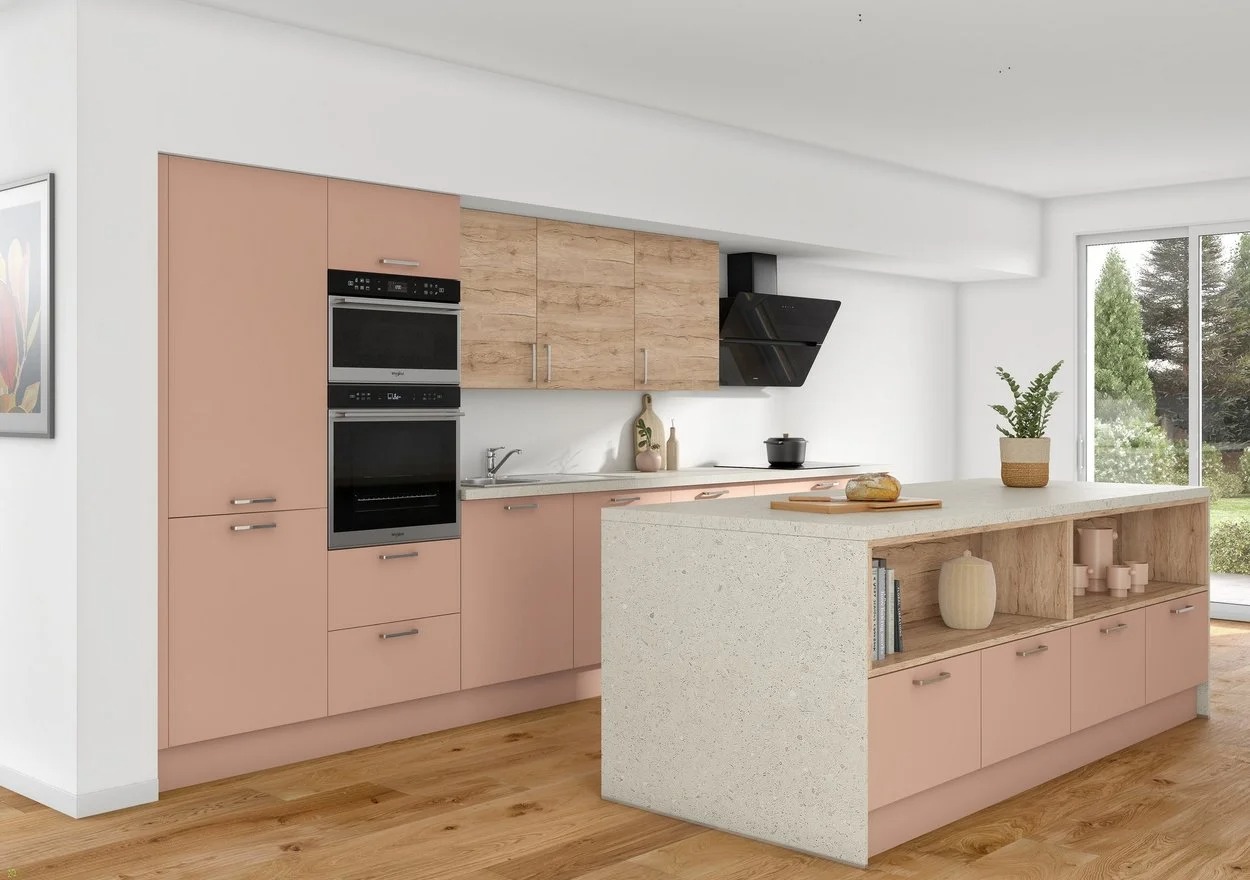 Layout with island